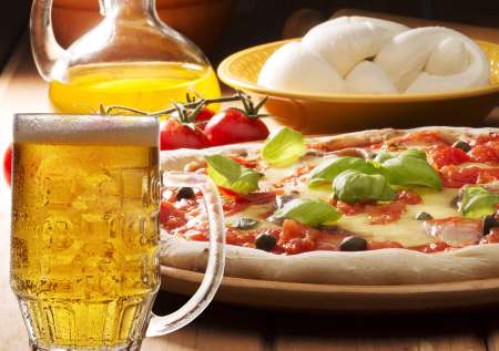 pizza with beer