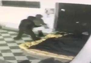 آتش زدن یک بی‌خانمان نگون‌بخت با بنزین