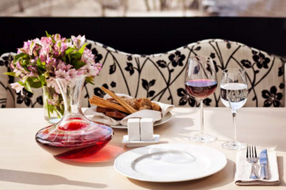 Fine restaurant dinner table place setting