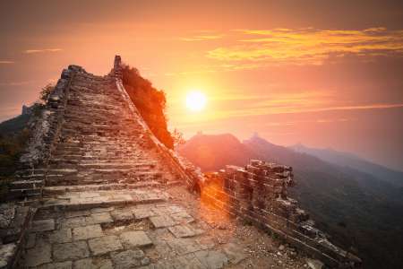 the great wall ruins in sunrise
