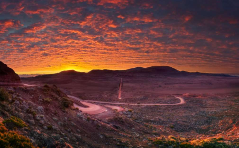 Aube sur la Plaine des Sables - La Rأ©union
