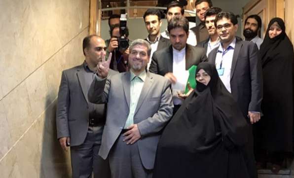 کواکبیان: با 50 برنامه نامزد انتخابات ریاست‌جمهوری می‌شوم