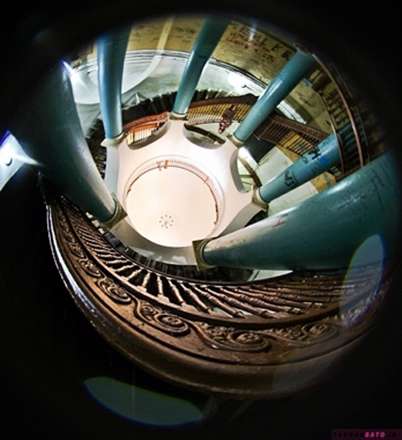 طراحی شگفت آور پله ها در سن پترزبورگ روسیه