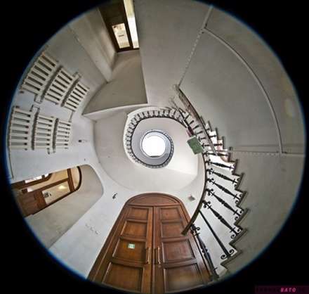 طراحی شگفت آور پله ها در سن پترزبورگ روسیه