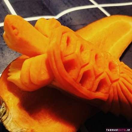 حکاکی حیرت آور هنرمند ژاپنی روی خوراکی ها