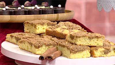 کیک کره ای با رویه دارچین