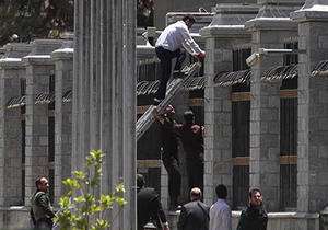 رد شایعه حضور تروریست زن در حمله به مجلس