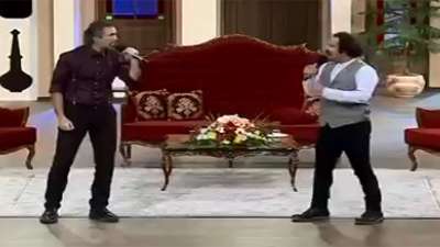 اجرای طه پارسا و میلاد باقری از گروه دنگ شو / چی زی