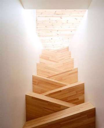 راه‌پله‌های عجیب و خارق‌العاده