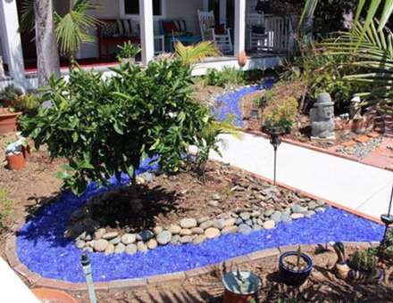 جلا دادن به باغ و باغچه با کمک خرده شیشه