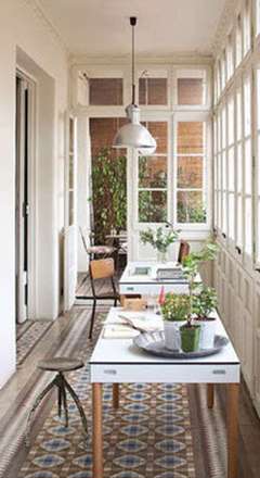 تبدیل تراس و بالکن به دفتر کار