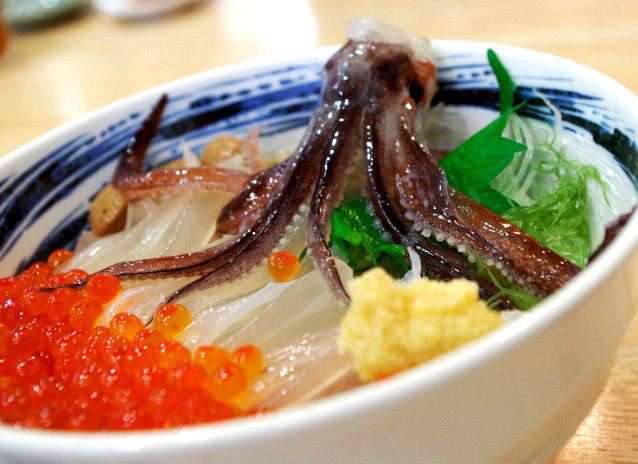 هشت‌پای زنده، غذای سلامتی!