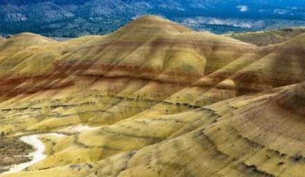 کویری شبیه به نقاشی