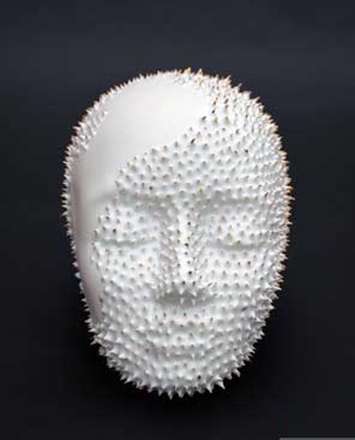 مجسمه های چینی تأمل برانگیز هنرمند فرانسوی