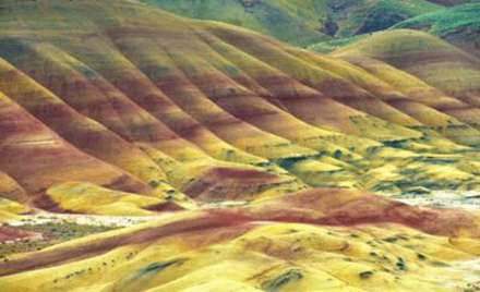 کویری شبیه به نقاشی