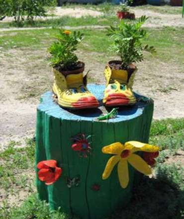 جان بخشیدن به کنده‌ی بی‌جان درختان