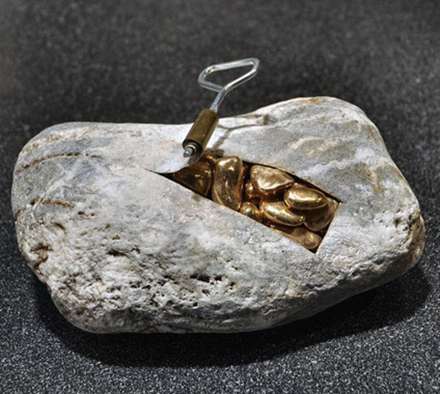 مجسمه های باورنکردنی از سنگ های ساحلی