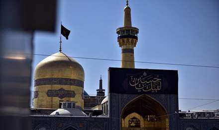 مراسم تاسوعای حسینی در حرم امام رضا (ع)