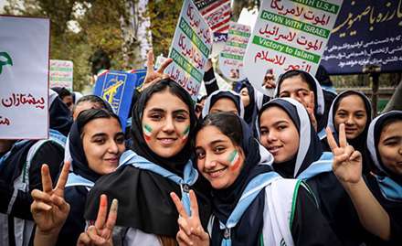 راهپیمایی ۱۳ آبان
