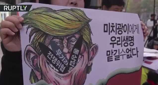 تظاهرات علیه ترامپ همزمان با سفر رئیس جمهور آمریکا به ژاپن