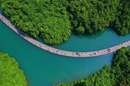 پل معلق روی آب در جاذبه جدید چین