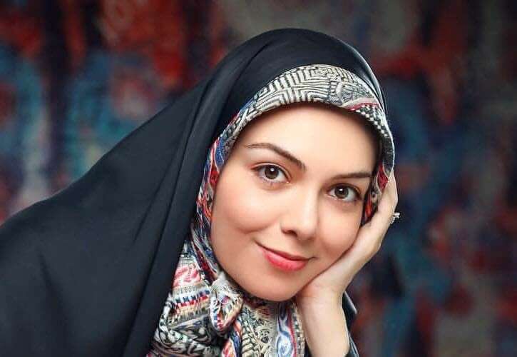 حمایت «امیر تتلو» از بی‌حجابی «آزاده نامداری»