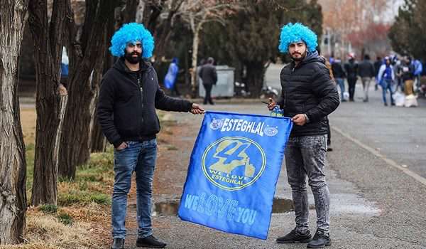 حاشیه دیدار استقلال و استقلال خوزستان