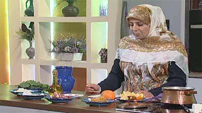 خورشت گشنیز و اسفناج