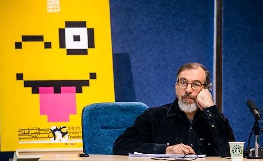 واکنش دبیر «جشنواره تئاتر فجر» به انتقادها از پوستر جشنواره