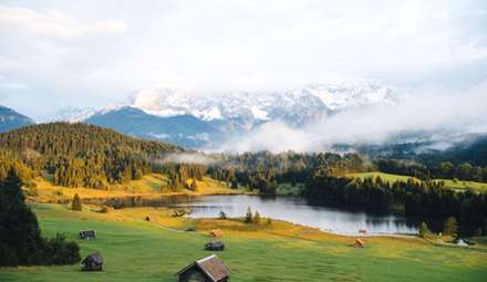 عکس‌های کم‌نظیر از سفر به ۱۷ کشور اروپایی