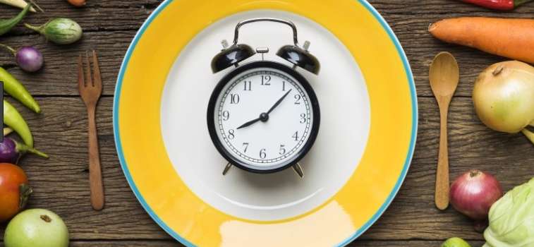 فاصله بین وعده های غذایی چقدر باید باشد؟