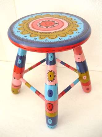 ایده برای رنگی سازی چهارپایه های قدیمی