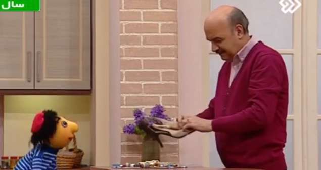 وقتی کلاه قرمزی کفش پاشنه بلند می‌پوشه!