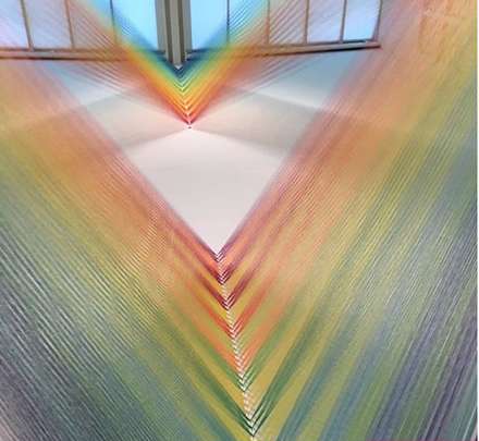 هنر سه بعدی با توپ های رشته ای