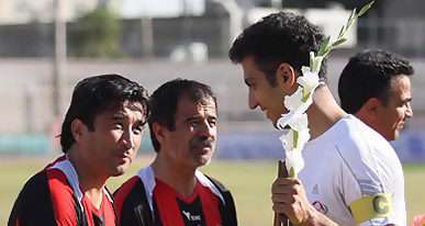 تیکه خداداد عزیزی به عادل فردوسی‌پور