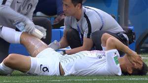 مصدومیت عجیب بازیکن کره جنوبی در دقیقه 27