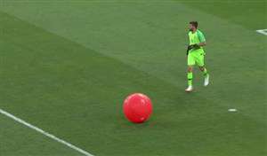 بادکنک مزاحم و آلیسون بکر