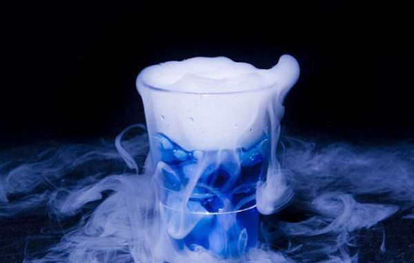 با کاربرد های جالب یخ خشک آشنا شوید