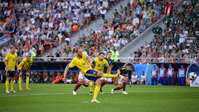 گل دوم سوئد به مکزیک توسط آندریاس گرانکوویست