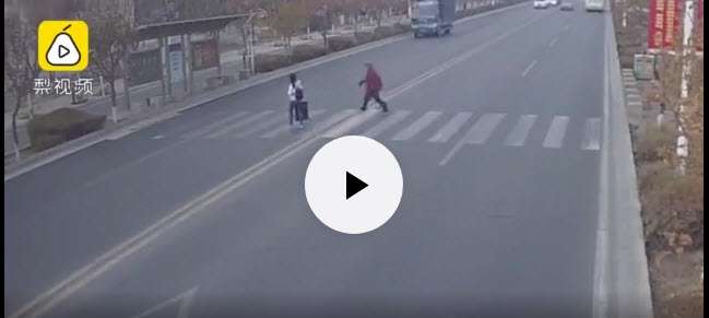 اشتباه محاسباتی مرگبار هنگام عبور از خیابان