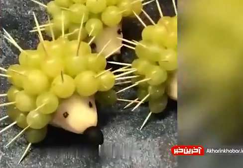 تزئین بامزه انگور و گلابی برای سفره یلدا