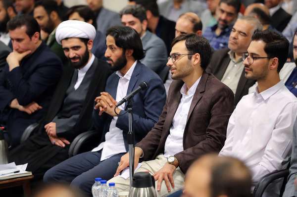 رمضان 98 | شعرخوانی  رضا یزدانی