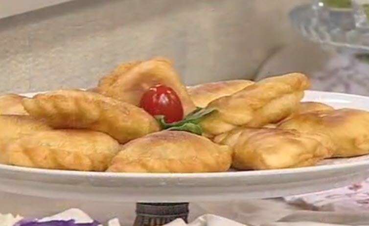 پیراشکی اسفناج و قارچ | خانم شیرالی