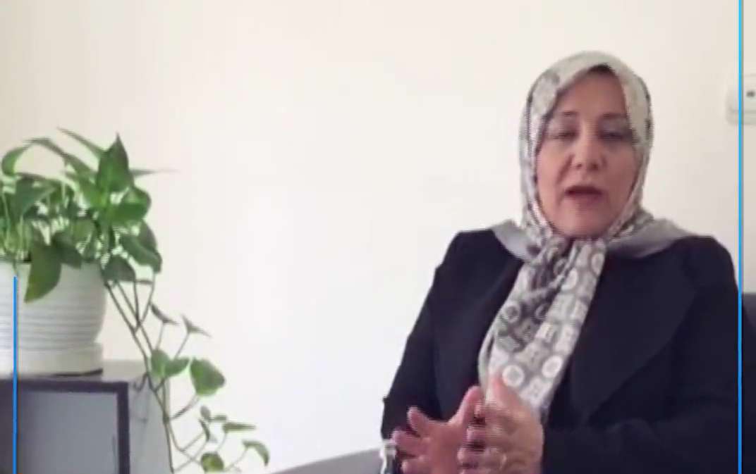 پرخوری، یکی از نشانه‎های افسردگی، خانم زکایی