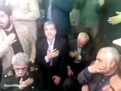 گریه سردار سلیمانی در مراسم شهید قربانخانی