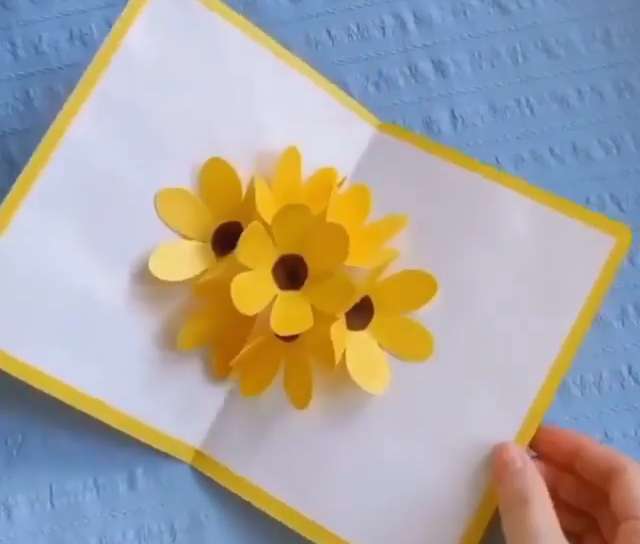 آموش کاردستی کارت پستال با گل کاغذی