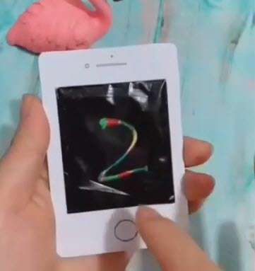 ساخت ماکت موبایل با کاغذ و مقوا