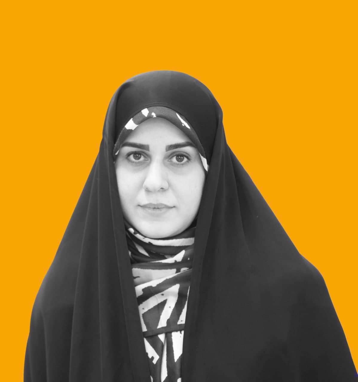 هدی سادات پاکنهاد