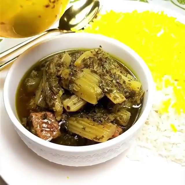 راه های خوشمزه شدن خورشت کرفس