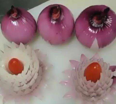 تزیین سبزیجات به شکل گل